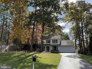 3869 Appaloosa Dr, Woodbridge, VA 22192