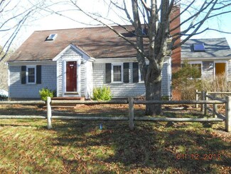 25 Victoria Rd, Harwich, MA 02645