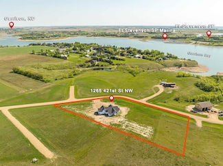 1265 42l Ave NW Unit Pheasants Point Subd, Garrison, ND 58540