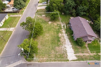 711 Henderson St, Killeen, TX 76541