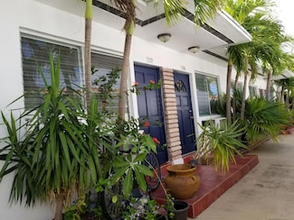 724 85th St Unit 728, Miami Beach, FL 33141
