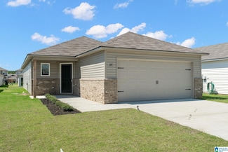 17 Dogwood St, Childersburg, AL 35044