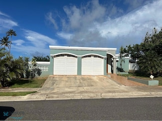 16 Urb Mirador Del Cielo Solar #16, Isabela, PR 00662