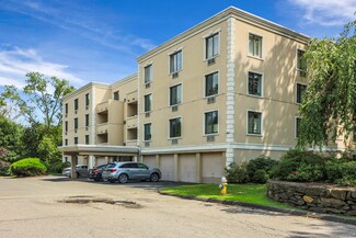 1535 E Putnam Ave Unit 306, Old Greenwich, CT 06870