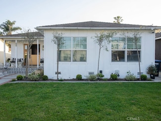 303 Flower St, Costa Mesa, CA 92627