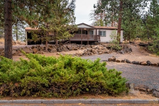 60906 Ridge Dr, Bend, OR 97702