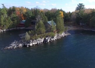 199 Shore Rd, North Ferrisburgh, VT 05473