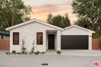 5656 Winnetka Ave, Los Angeles, CA 91367
