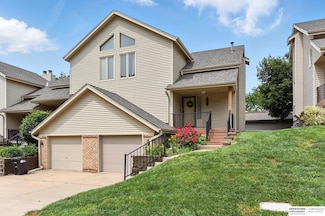 2108 S 62nd St, Omaha, NE 68106