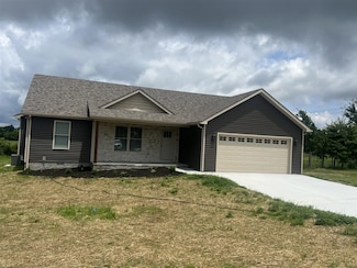 114 Middlebrook Ln, Smiths Grove, KY 42171