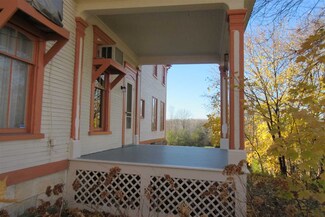 72 Main St, Vergennes, VT 05491