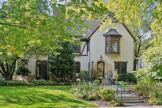 4602 Edina Blvd, Edina, MN 55424