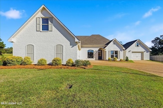 227 Clubview Cir, Pearl, MS 39208