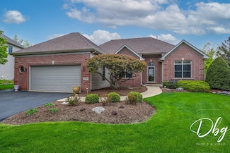 786 Woodland Dr, Antioch, IL 60002