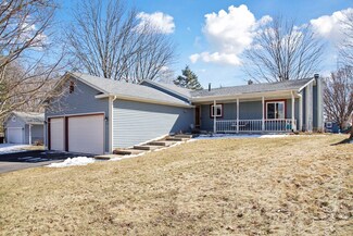 2470 Belmont Ln E, Saint Paul, MN 55109