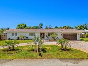 2070 NE 27th St, Lighthouse Point, FL 33064
