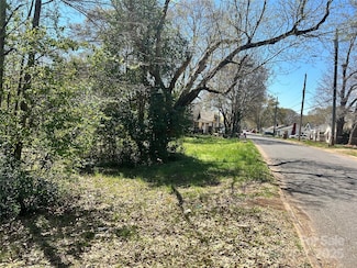 921 Logan St, Shelby, NC 28150
