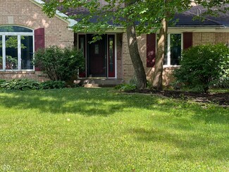 4239 S Carrie Dr, New Palestine, IN 46163