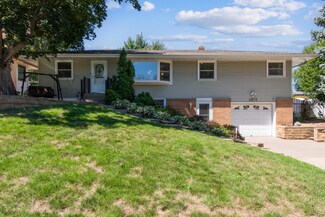 2873 Matilda St, Saint Paul, MN 55113