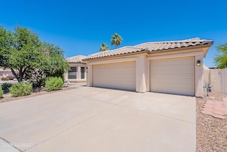 8348 N Mammoth Dr, Tucson, AZ 85743