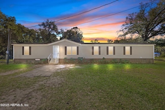 117 Williams Ln, Satsuma, FL 32189