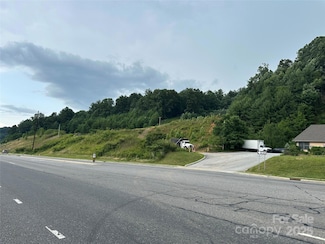 32 Highway 19 E, Burnsville, NC 28714