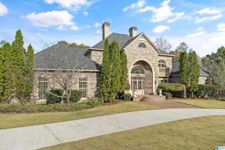 2105 Southwinds Cir, Hoover, AL 35244