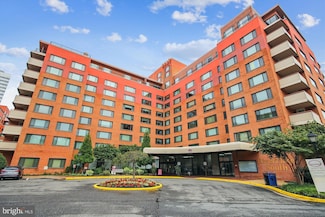 1121 Arlington Blvd Unit 634, Arlington, VA 22209