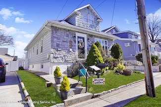 367 Neal Dow Ave, Staten Island, NY 10314