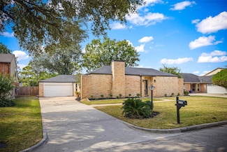 3131 Quail Valley East Dr, Missouri City, TX 77489