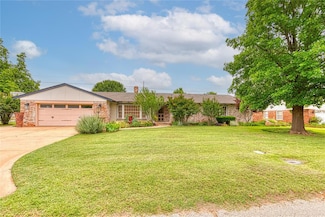 1301 W C Ave, Elk City, OK 73644