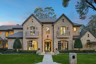 220 Merrie Way Ln, Houston, TX 77024