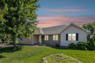 150 Mallard Ln, Loretto, MN 55357