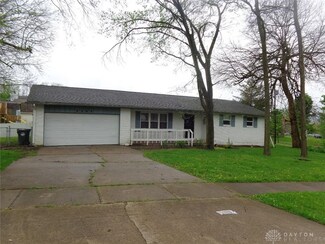 2405 Trinity Dr, Middletown, OH 45044