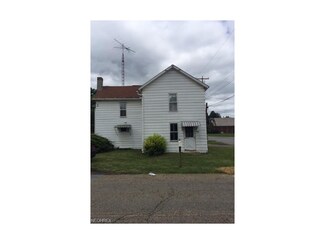 9481 Main Ave SE, East Sparta, OH 44626