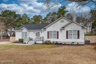 5611 Athens Ln, Wilmington, NC 28405