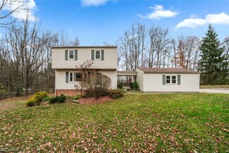 13186 Aldenshire Dr, Chardon, OH 44024