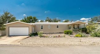 223 Painted Rock, Kerrville, TX 78028