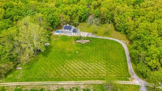 7751 W Old Barclay Creek Ln, Columbia, MO 65202