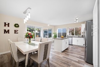 10235 Kamwood Place, San Diego, CA 92126