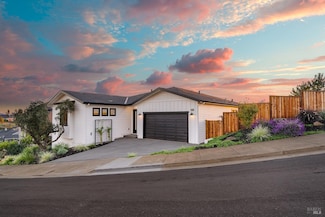 3763 Paxton Place, Santa Rosa, CA 95404