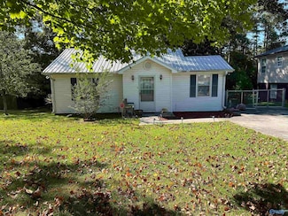 901 Padenreich Ave, Gadsden, AL 35903