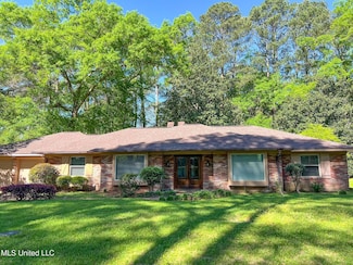 5365 Red Fox Rd, Jackson, MS 39211