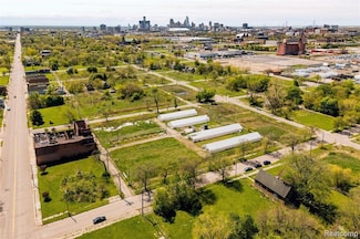 2282 E Kirby St, Detroit, MI 48211