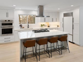 75 E Pleasant Lake Rd, Saint Paul, MN 55127