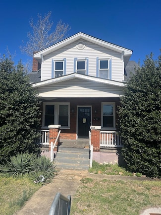 2816 10th St NW, Roanoke, VA 24012