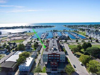 105 W Danaher St Unit 306, Ludington, MI 49431