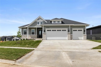 1299 S Radley St, West Des Moines, IA 50266