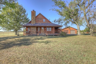 8429 Elm Rd, Carthage, MO 64836