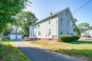 15 Clubhouse Rd, Windsor, CT 06095